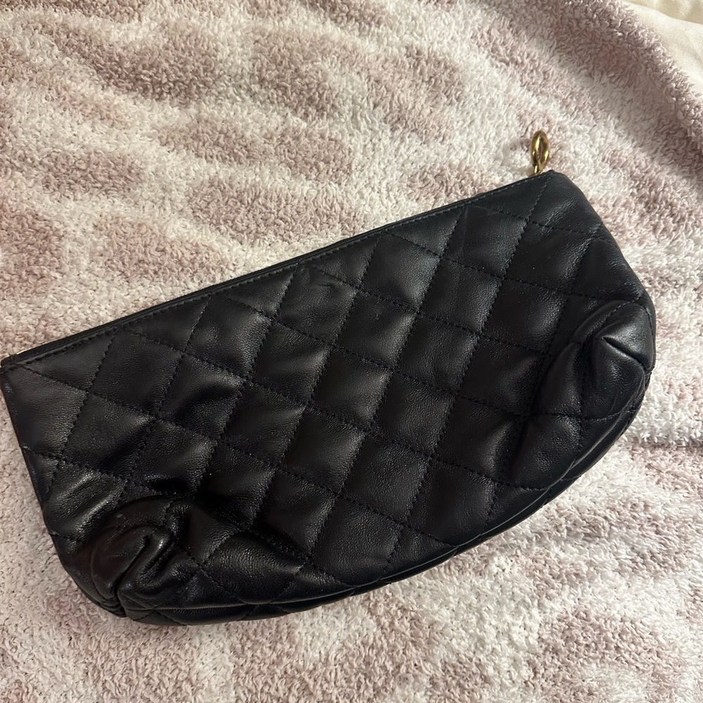 Elegant Black Quilted Clutch